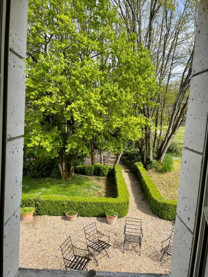 La Croix Des Granges Bed & Breakfast Chapdeuil Exterior foto